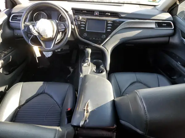 4T1B11HKXJU038780 2018 TOYOTA CAMRY - Image 8