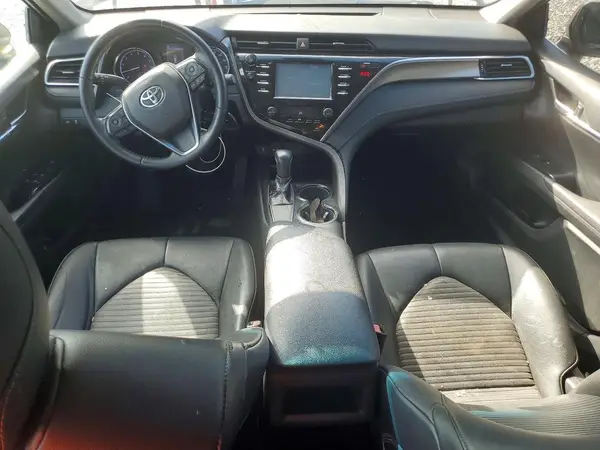 4T1B11HKXJU048516 2018 TOYOTA CAMRY - Image 8