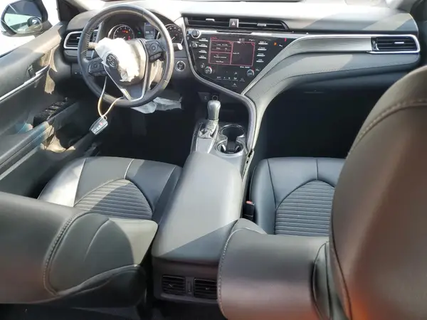 4T1B11HKXJU051576 2018 TOYOTA CAMRY - Image 8