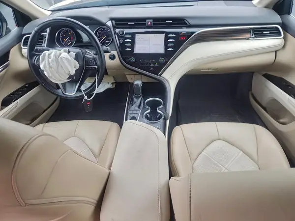 4T1B11HKXJU053666 2018 TOYOTA CAMRY - Image 8