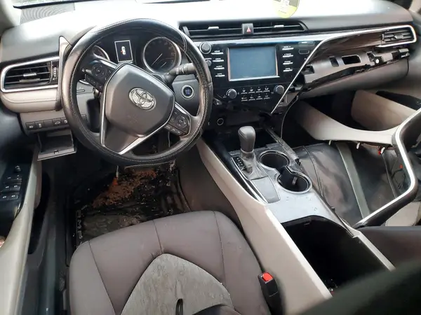 4T1B11HKXJU055546 2018 TOYOTA CAMRY - Image 8
