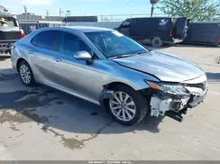 4T1B11HKXJU057457 2018 TOYOTA CAMRY