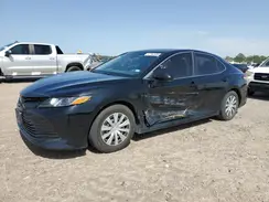 4T1B11HKXJU058561 2018 TOYOTA CAMRY