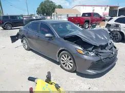 4T1B11HKXJU065428 2018 TOYOTA CAMRY