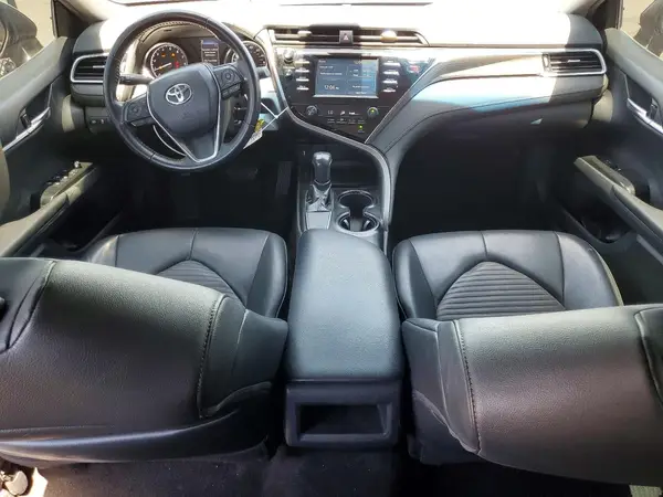 4T1B11HKXJU065476 2018 TOYOTA CAMRY - Image 8