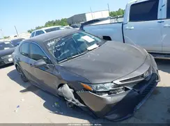 4T1B11HKXJU070614 2018 TOYOTA CAMRY