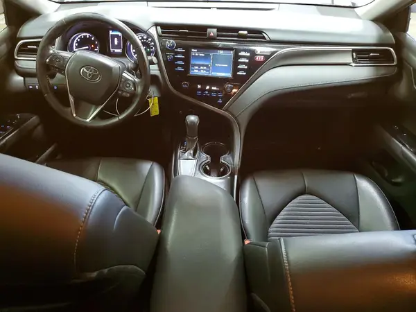 4T1B11HKXJU070919 2018 TOYOTA CAMRY - Image 8