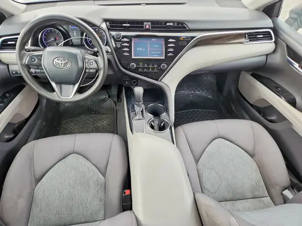 4T1B11HKXJU073058 2018 TOYOTA CAMRY - Image 8