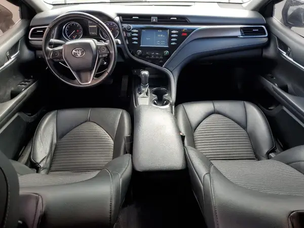 4T1B11HKXJU075330 2018 TOYOTA CAMRY - Image 8