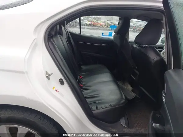 4T1B11HKXJU080222 2018 TOYOTA CAMRY - Image 8
