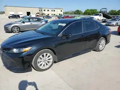 4T1B11HKXJU081144 2018 TOYOTA CAMRY