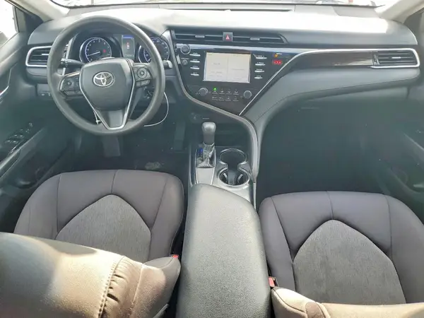 4T1B11HKXJU083671 2018 TOYOTA CAMRY - Image 8