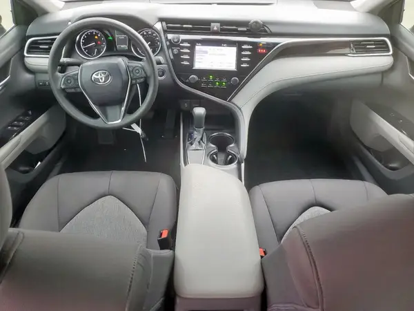 4T1B11HKXJU084092 2018 TOYOTA CAMRY - Image 8