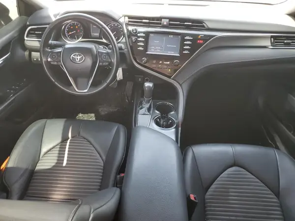 4T1B11HKXJU084464 2018 TOYOTA CAMRY - Image 8