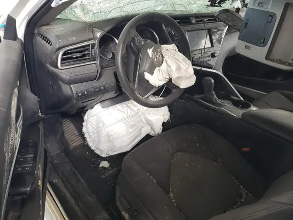 4T1B11HKXJU086540 2018 TOYOTA CAMRY - Image 8
