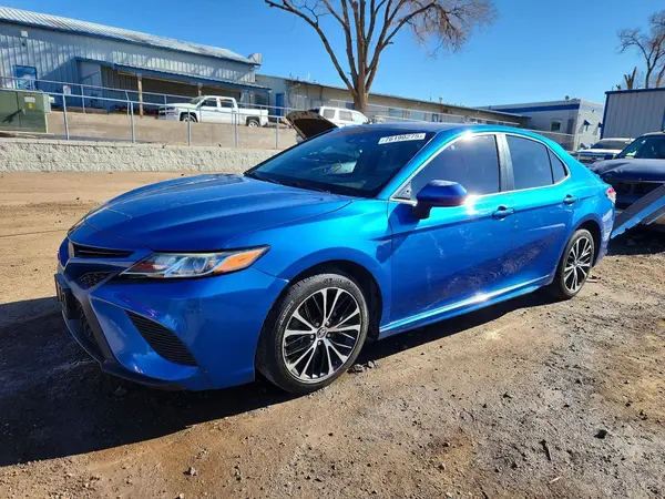 4T1B11HKXJU088515 2018 TOYOTA CAMRY - Image 1