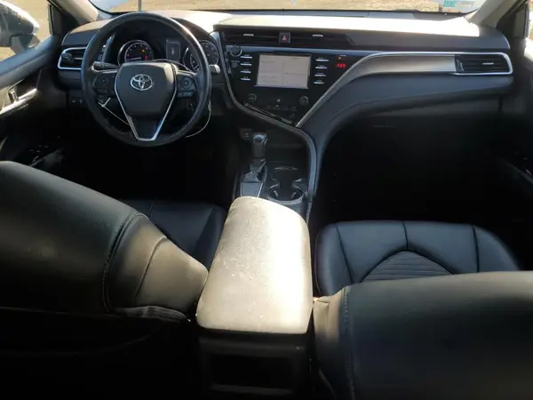 4T1B11HKXJU093102 2018 TOYOTA CAMRY - Image 8