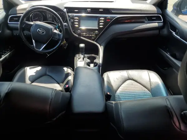 4T1B11HKXJU096971 2018 TOYOTA CAMRY - Image 8