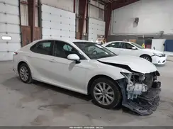 4T1B11HKXJU100324 2018 TOYOTA CAMRY