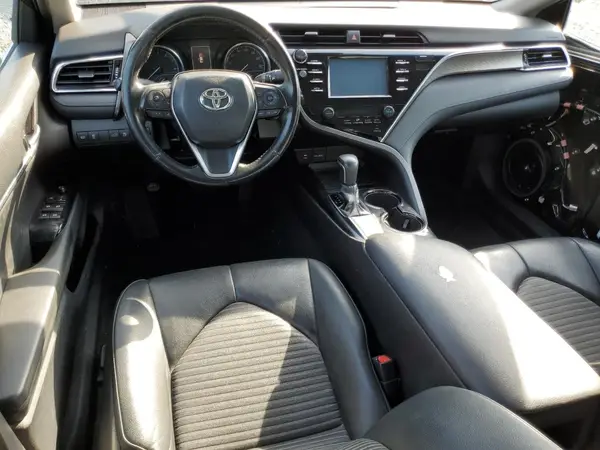 4T1B11HKXJU101876 2018 TOYOTA CAMRY - Image 8