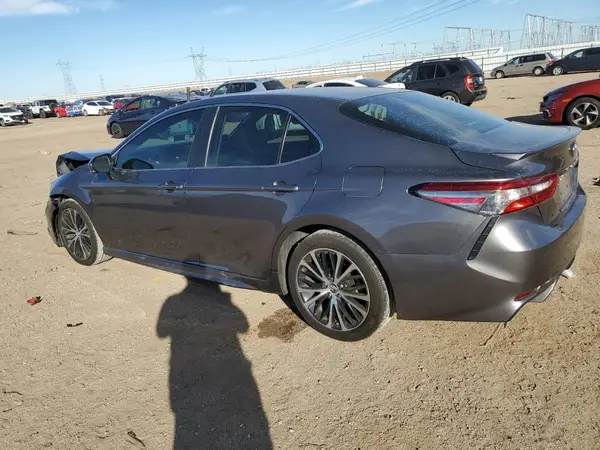 4T1B11HKXJU107886 2018 TOYOTA CAMRY - Image 2