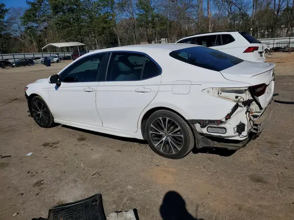 4T1B11HKXJU112599 2018 TOYOTA CAMRY - Image 2