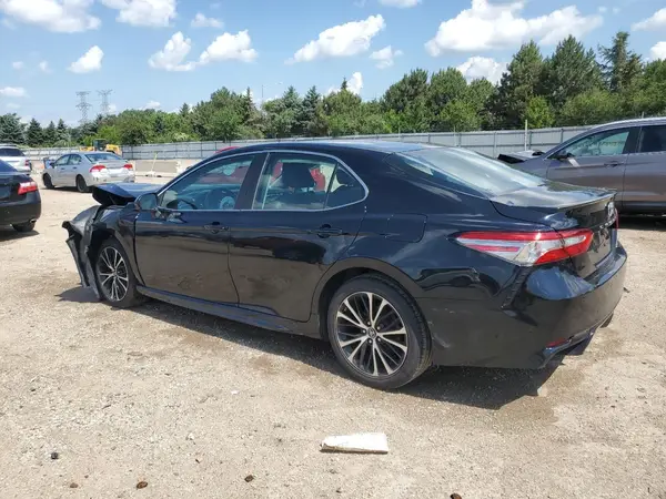 4T1B11HKXJU113722 2018 TOYOTA CAMRY - Image 2