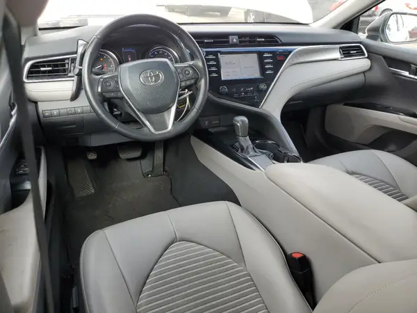 4T1B11HKXJU118726 2018 TOYOTA CAMRY - Image 8