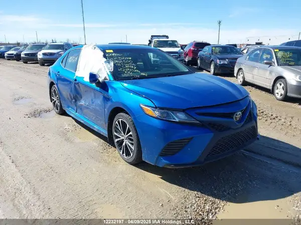 4T1B11HKXJU121500 2018 TOYOTA CAMRY - Image 1