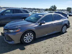 4T1B11HKXJU126860 2018 TOYOTA CAMRY