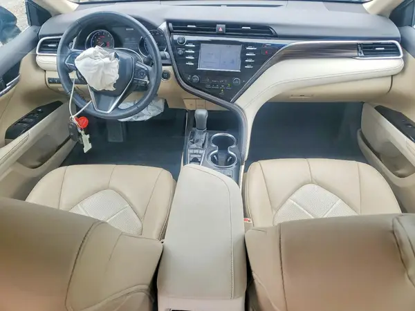 4T1B11HKXJU134165 2018 TOYOTA CAMRY - Image 8