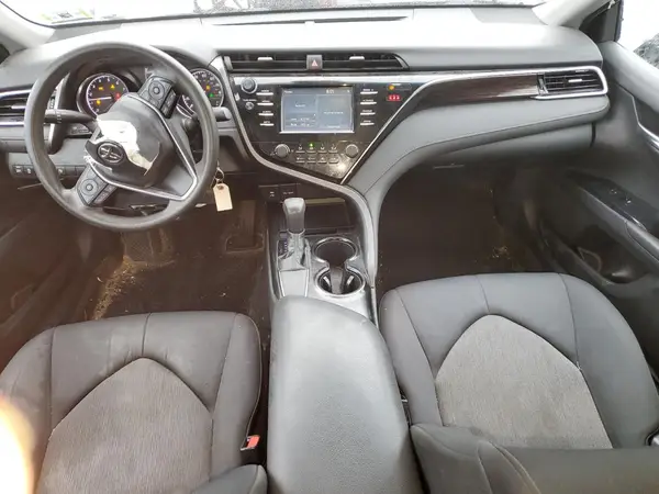 4T1B11HKXJU138605 2018 TOYOTA CAMRY - Image 8