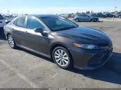 4T1B11HKXJU141231 2018 TOYOTA CAMRY