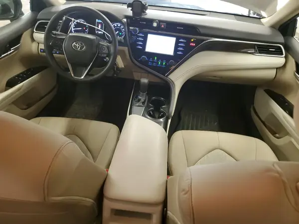 4T1B11HKXJU144081 2018 TOYOTA CAMRY - Image 8