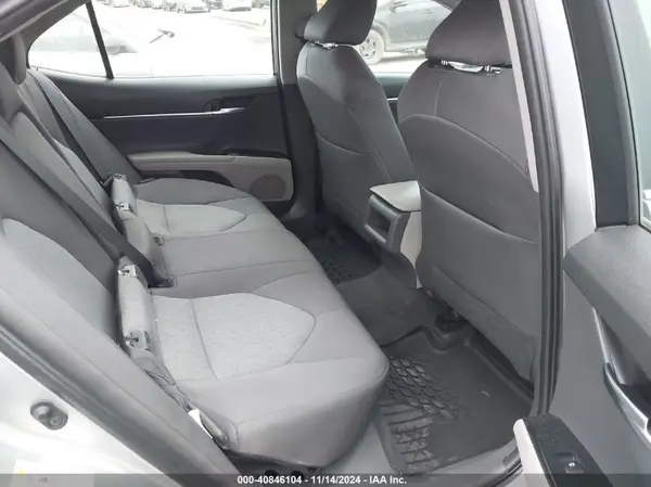 4T1B11HKXJU144968 2018 TOYOTA CAMRY - Image 8