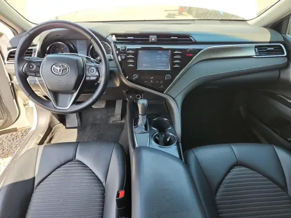 4T1B11HKXJU146705 2018 TOYOTA CAMRY - Image 8