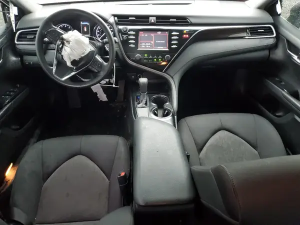 4T1B11HKXJU152827 2018 TOYOTA CAMRY - Image 8