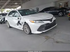 4T1B11HKXJU152844 2018 TOYOTA CAMRY