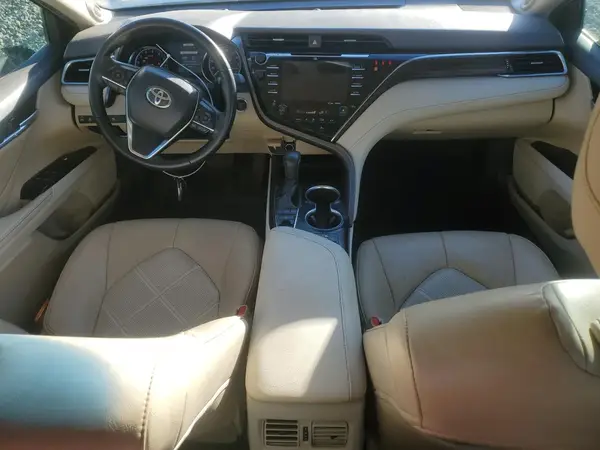 4T1B11HKXJU153055 2018 TOYOTA CAMRY - Image 8