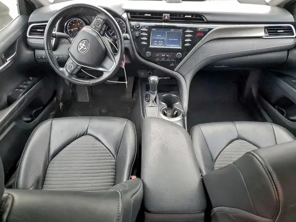 4T1B11HKXJU502277 2018 TOYOTA CAMRY - Image 8