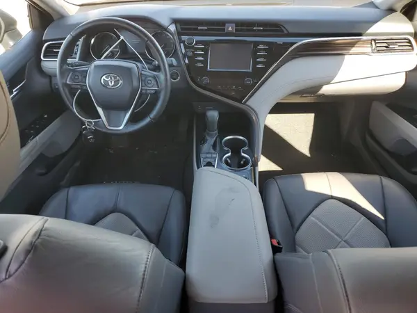 4T1B11HKXJU506572 2018 TOYOTA CAMRY - Image 8