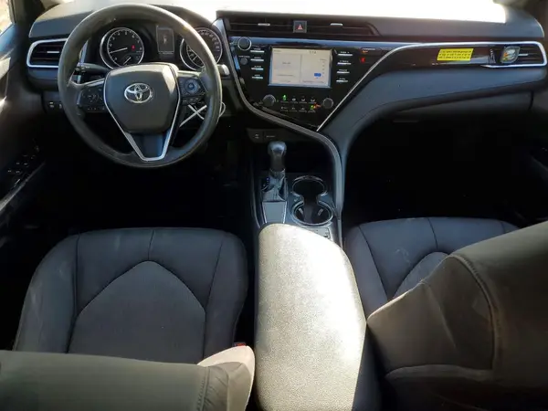 4T1B11HKXJU507379 2018 TOYOTA CAMRY - Image 8
