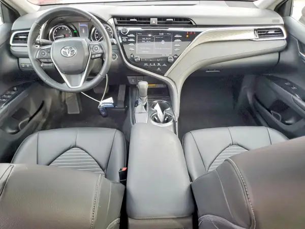 4T1B11HKXJU507558 2018 TOYOTA CAMRY - Image 8