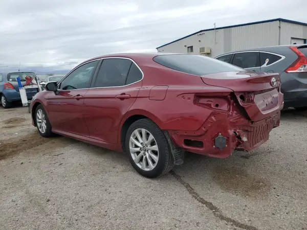 4T1B11HKXJU508855 2018 TOYOTA CAMRY - Image 2