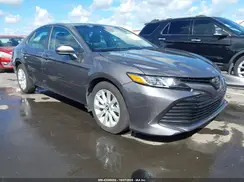 4T1B11HKXJU509228 2018 TOYOTA CAMRY