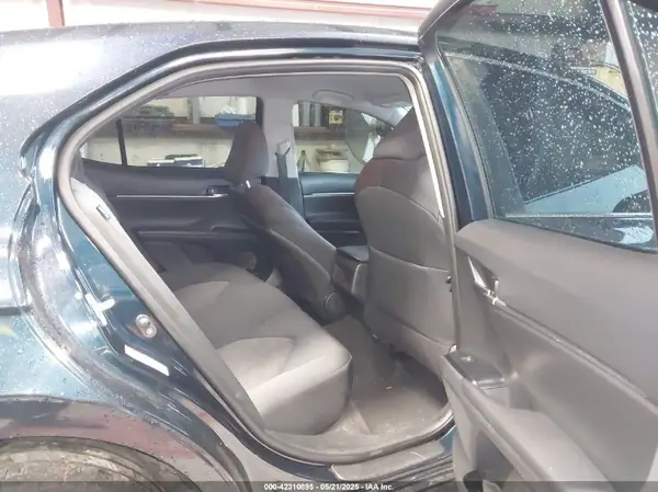 4T1B11HKXJU509987 2018 TOYOTA CAMRY - Image 8