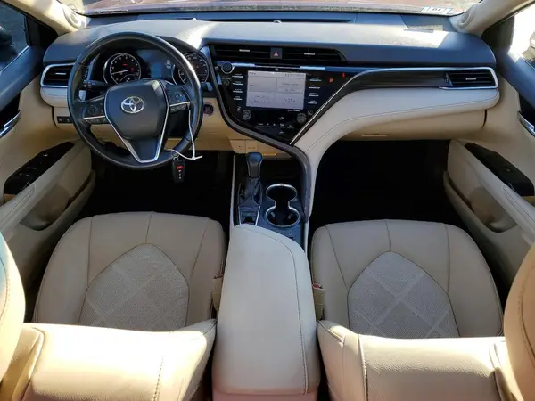 4T1B11HKXJU518334 2018 TOYOTA CAMRY - Image 8