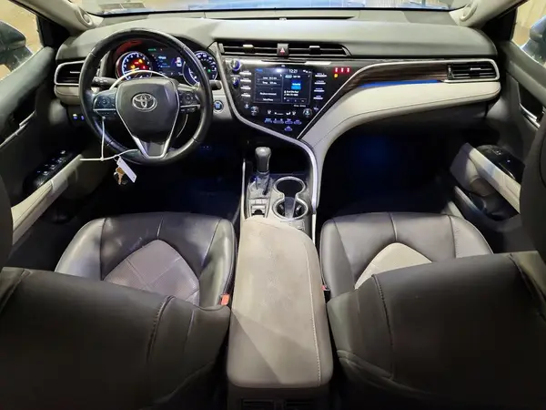 4T1B11HKXJU518883 2018 TOYOTA CAMRY - Image 8