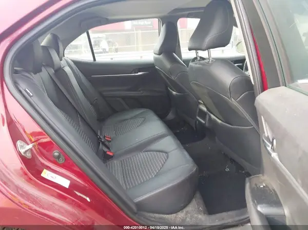4T1B11HKXJU522111 2018 TOYOTA CAMRY - Image 8