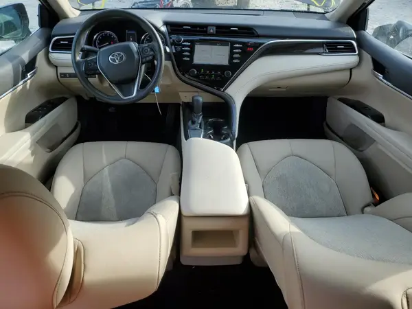 4T1B11HKXJU526465 2018 TOYOTA CAMRY - Image 8